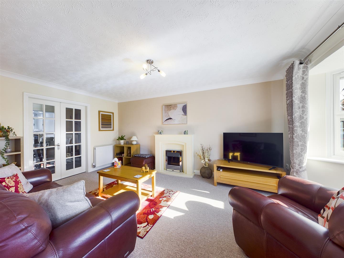 High Holme, Flamborough Belts Estate Agents